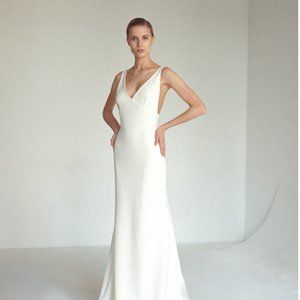 Reev Bridal Wedding Dress - Never Worn